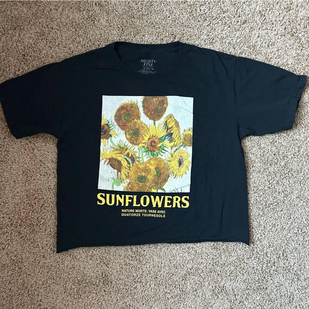 Black Sunflower Crop Tee Unisex XS |A29
